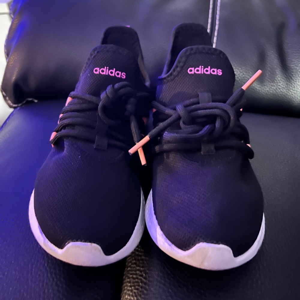 adidas Womens Puremotion Adapt 2.0 Running Shoe ( size 6)